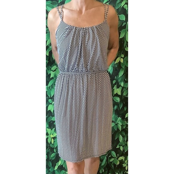 💙 LOFT Navy & White Striped Scoop Neck Sundress – Size Large - Picture 2 of 5